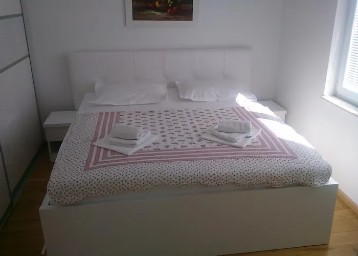 Apartment Marco Makarska