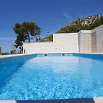 Marco * マカルスカ